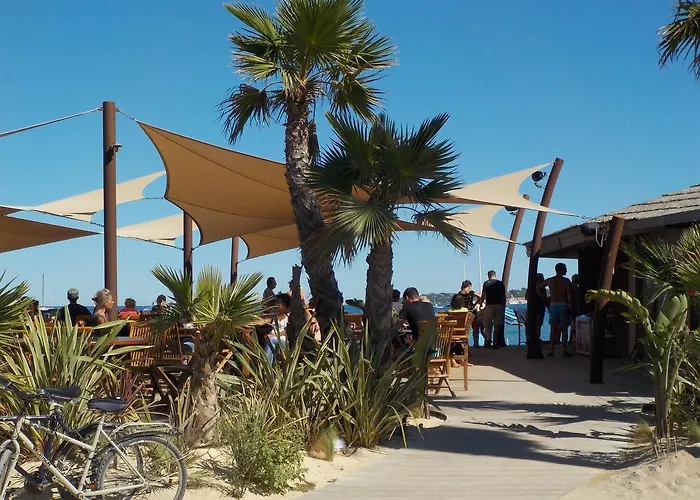 Petra Luna * סן-מקסים